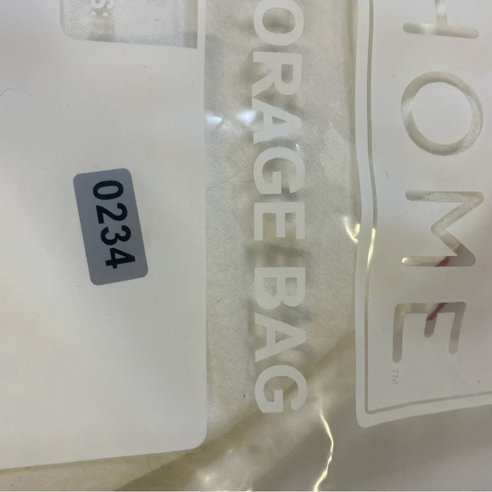 Williams Sonoma Cream Cotton Napkin with Hemstitch Detail